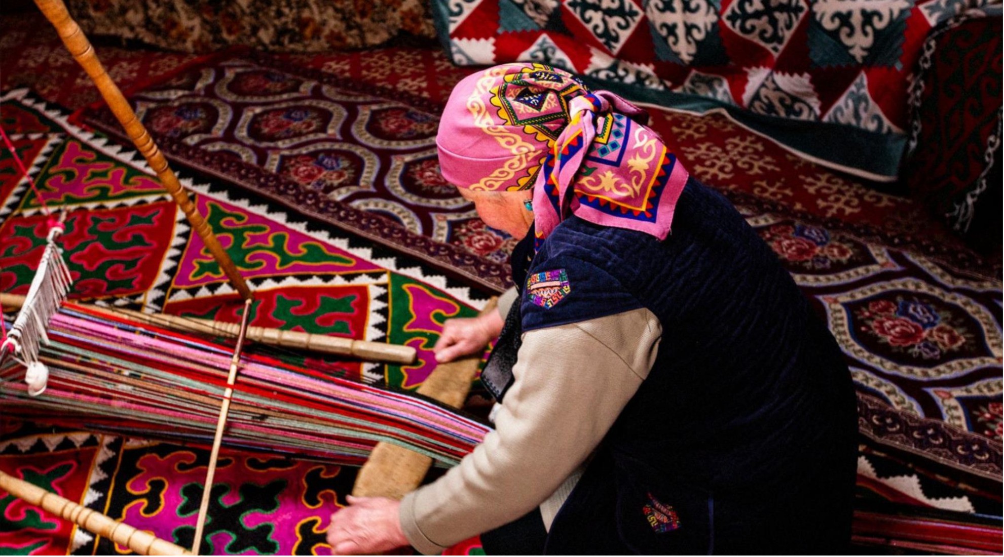 Vestiti con il cuore locandina